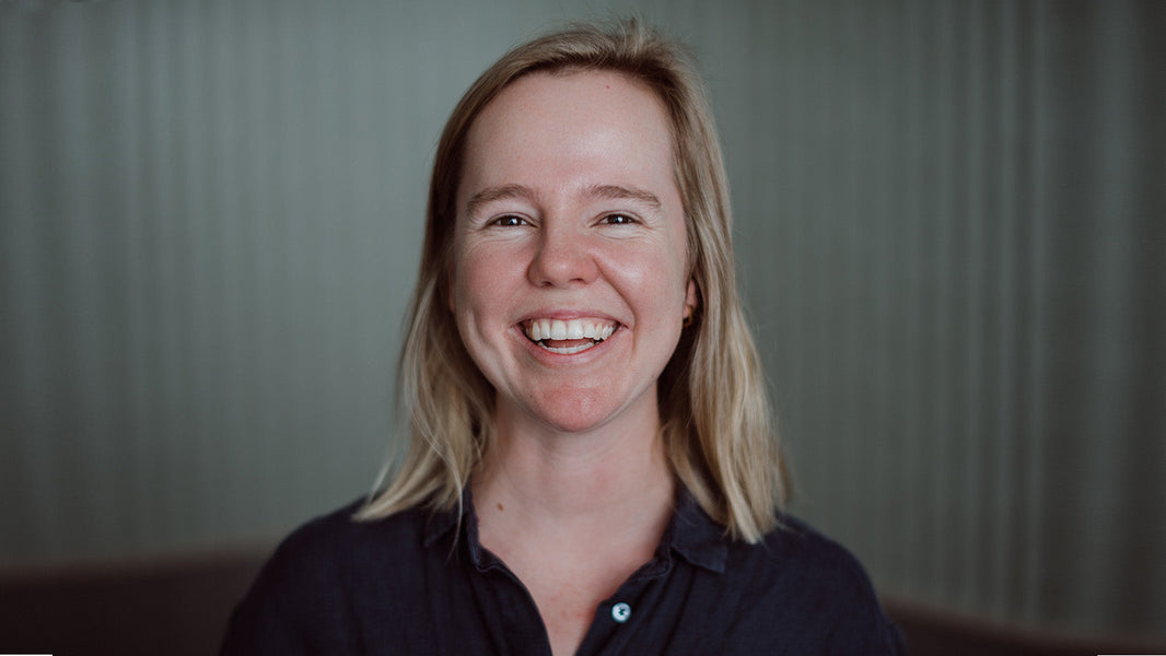 Dr. Emma Cumming