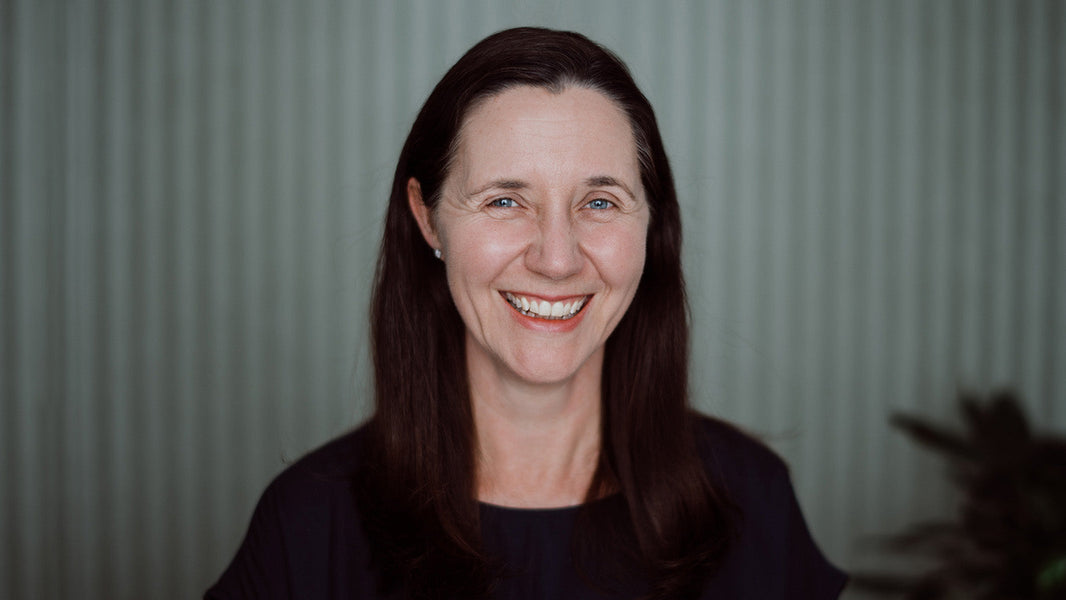 Dr. Lena Thomas
