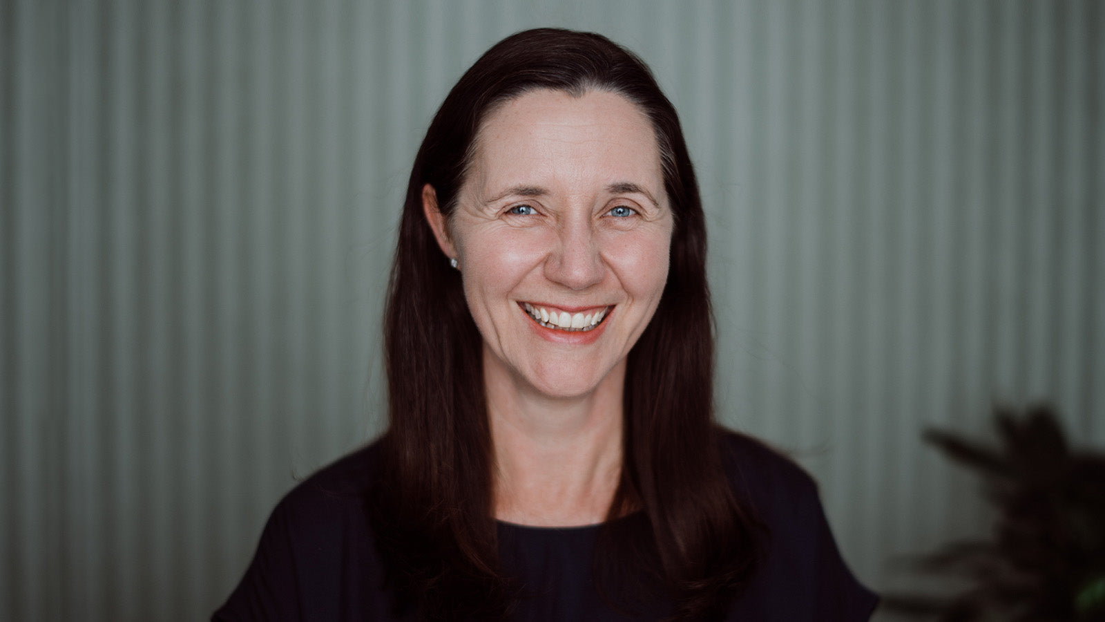 Dr. Lena Thomas
