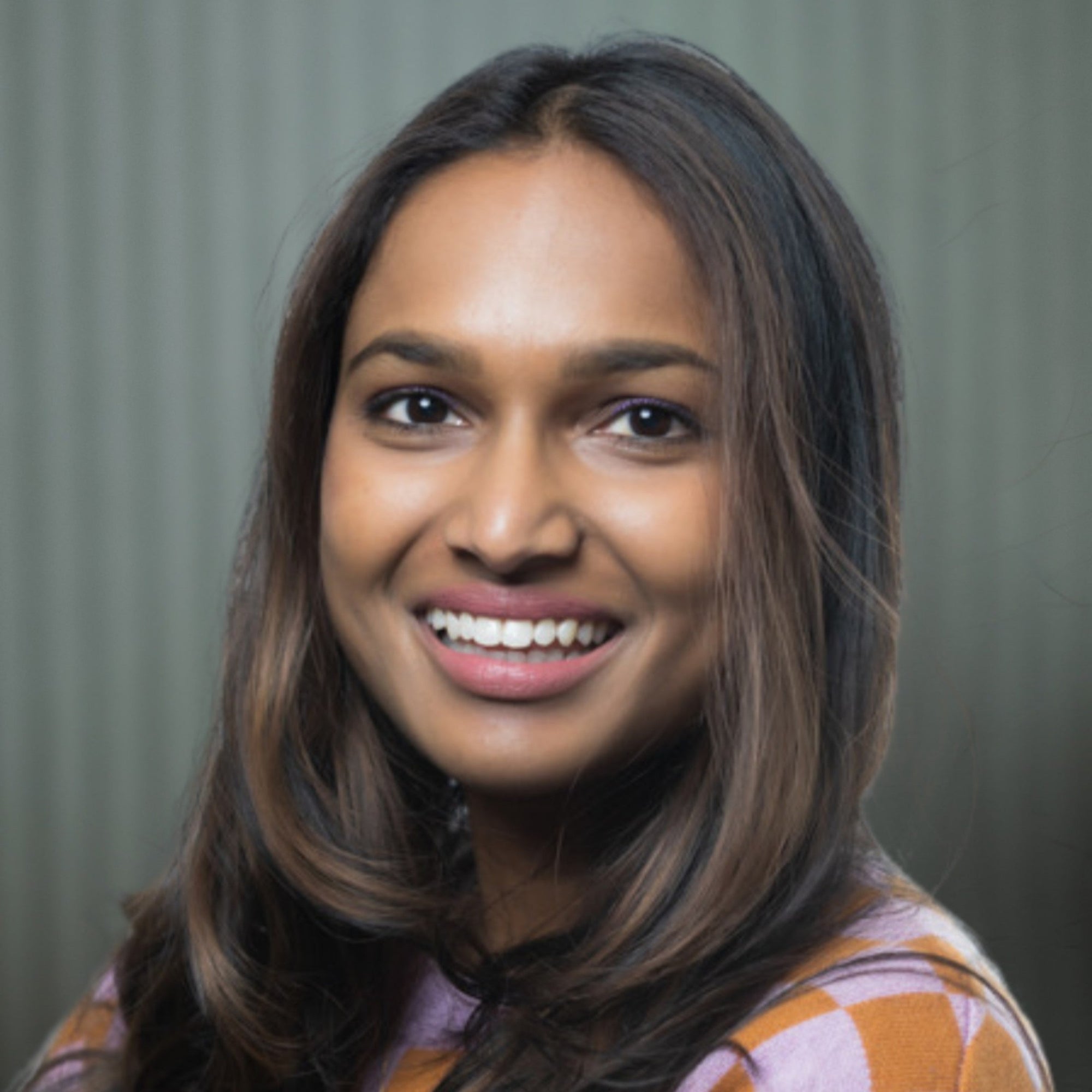 Dr Kulathevy Tewari