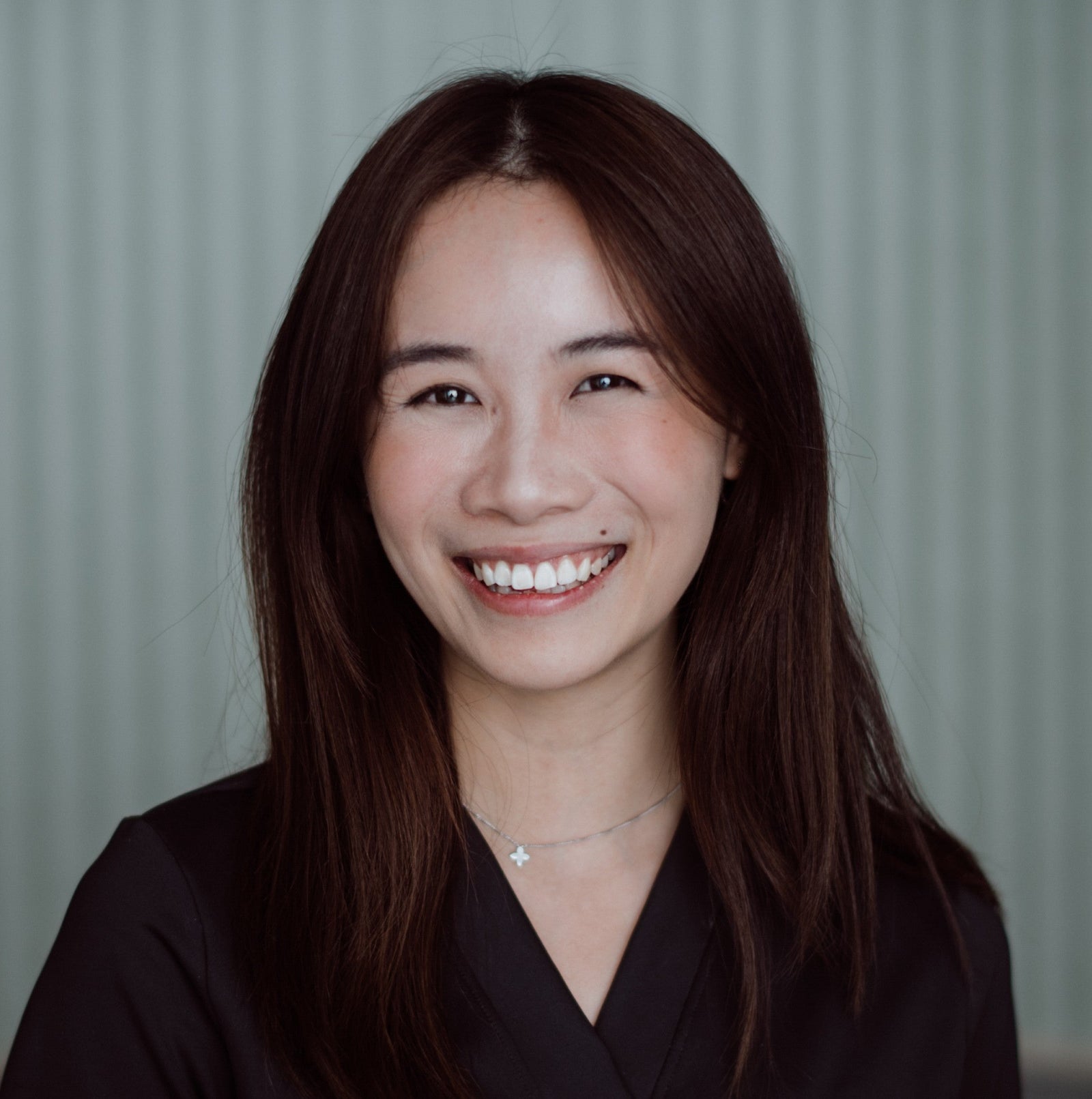 Dr Lauryn Khoo