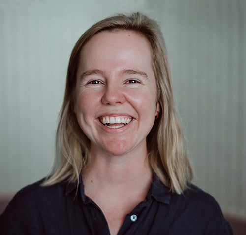 Dr Emma Cumming